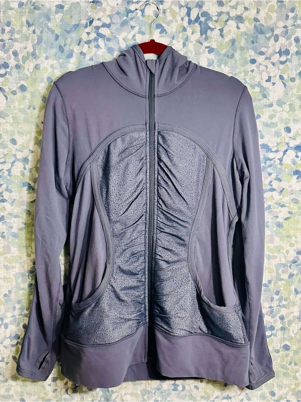 Lululemon Gray Ruched Zip Up Jacket Women’s Size 10 12 Athletic Hoodie